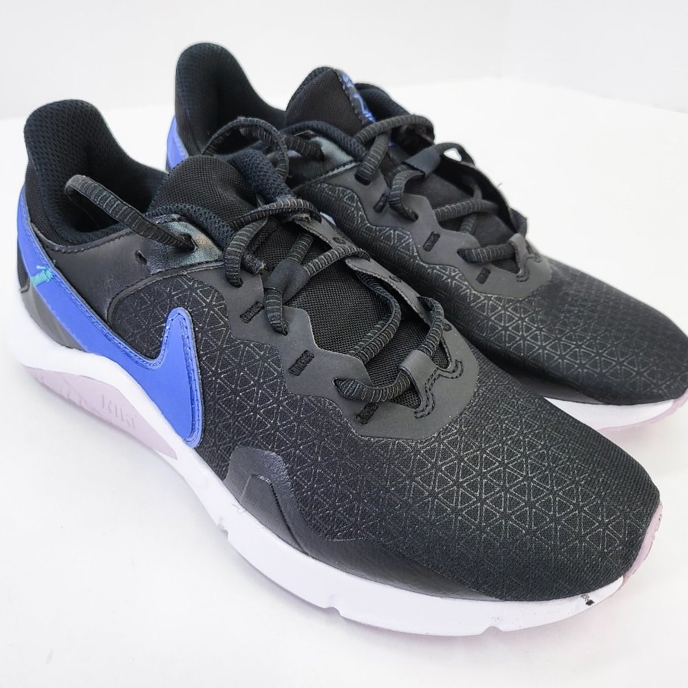 Nike Legend Essential 2 Women's Sneaker Shoe Limited Edition Black CQ9545-045 - Picture 7 of 13